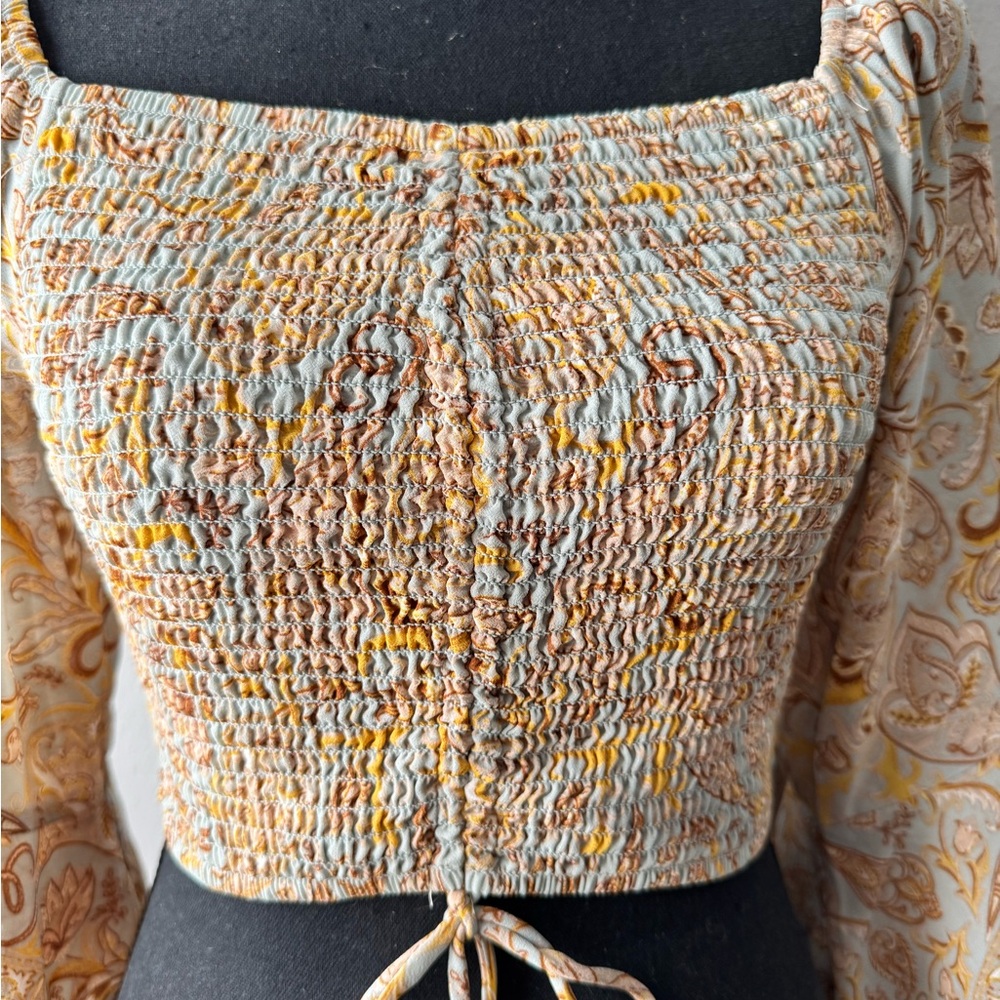 Style Rack Ruched Top - Picture 2 of 12